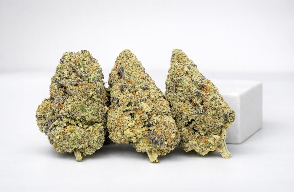 Flores de CBD Wedding Cake